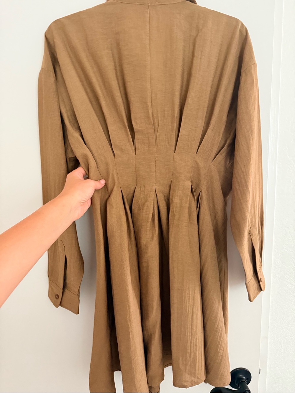 MILA MAE Lightweight Waist-Defined Shirt Dress | Size S-M - Picture 6 of 6